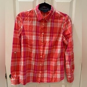 Tommy Hilfiger plaid button up shirt size small